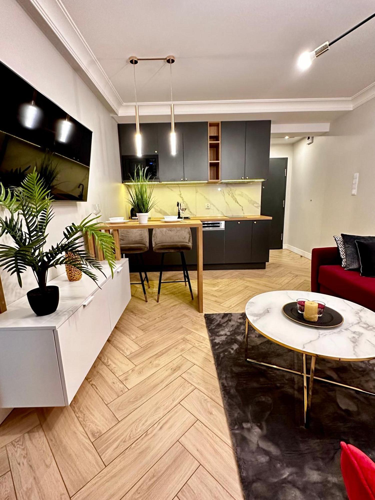 Apartamenty Kielce- Apartament Rubin Przy Zalew Kielecki, Faktura, Parking, Centrum Εξωτερικό φωτογραφία