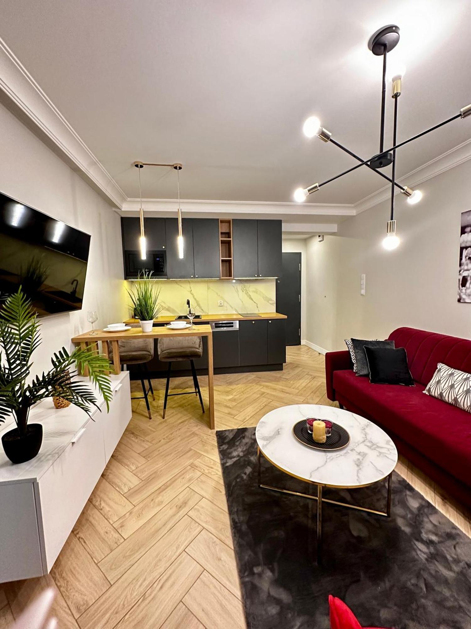 Apartamenty Kielce- Apartament Rubin Przy Zalew Kielecki, Faktura, Parking, Centrum Εξωτερικό φωτογραφία