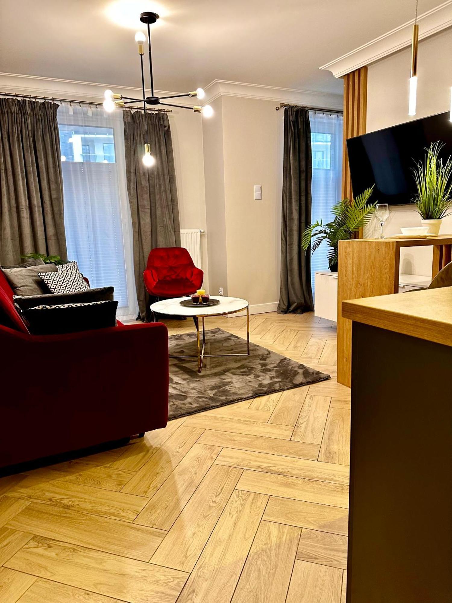 Apartamenty Kielce- Apartament Rubin Przy Zalew Kielecki, Faktura, Parking, Centrum Εξωτερικό φωτογραφία