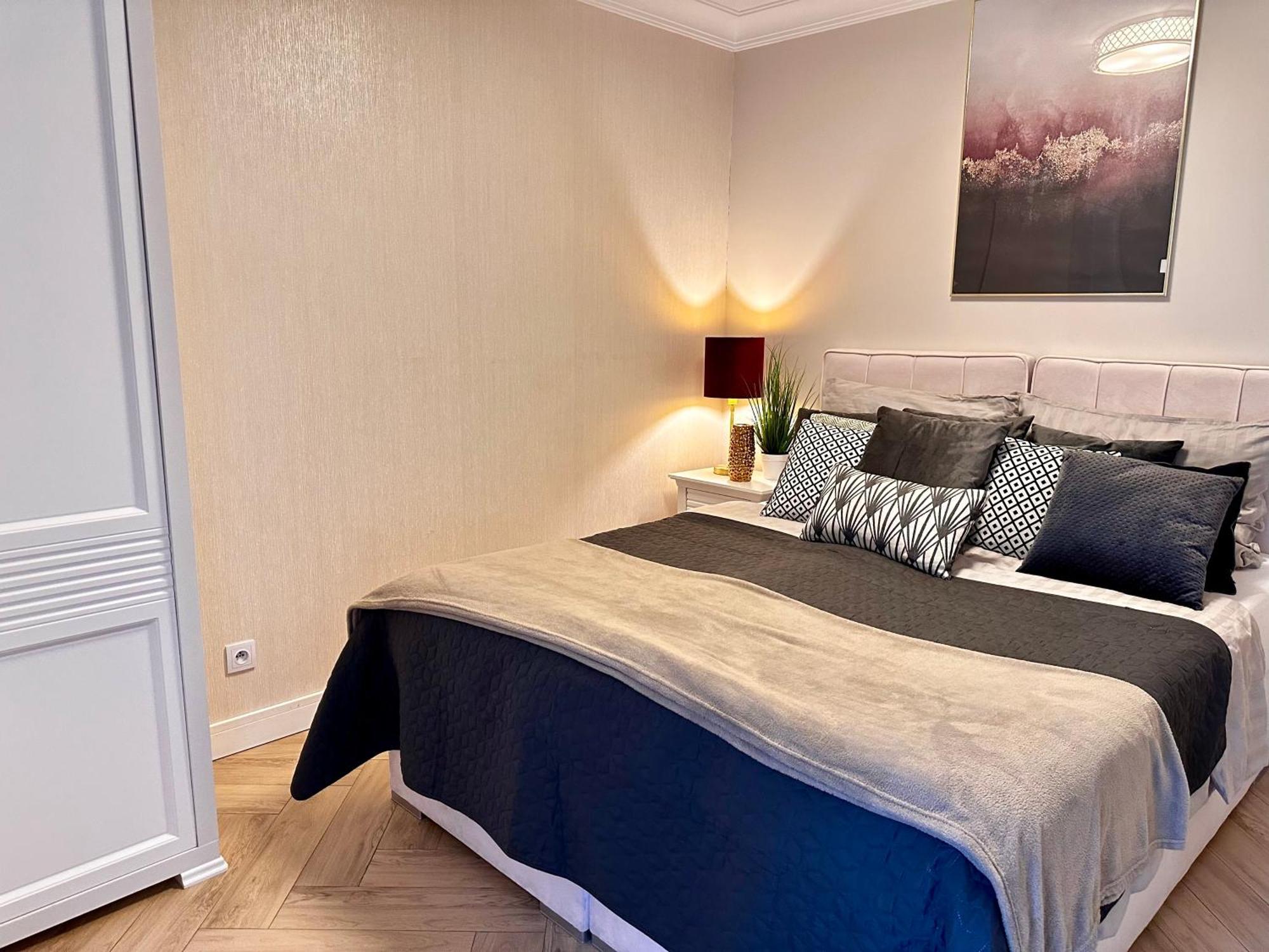 Apartamenty Kielce- Apartament Rubin Przy Zalew Kielecki, Faktura, Parking, Centrum Εξωτερικό φωτογραφία